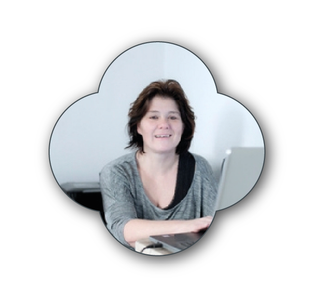 Over Elly van Raaij